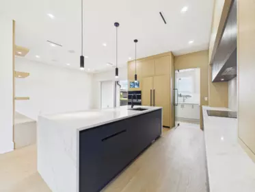 Kitchen Photo of 1 6512 Grant Street, Burnaby, BC