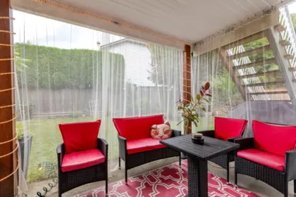 Garden / Landscaping Photo of 21073 93 Avenue, Langley, BC