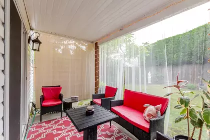 Swimming Pool Photo of 21073 93 Avenue, Langley, BC