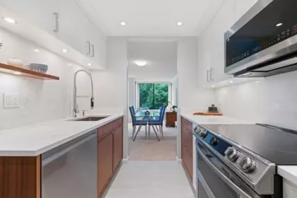 305 4101 Yew Street, Vancouver, BC, Vancouver — Apartment/Condo for sale