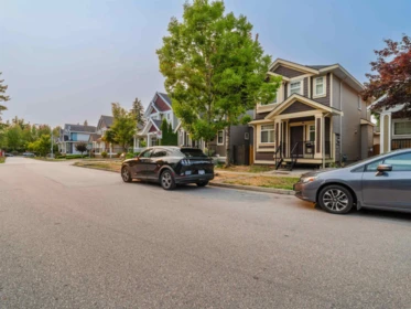 12861 59 Avenue, Surrey, BC, Surrey — Single Family Residence for sale