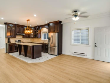 Kitchen Photo of 12861 59 Avenue, Surrey, BC