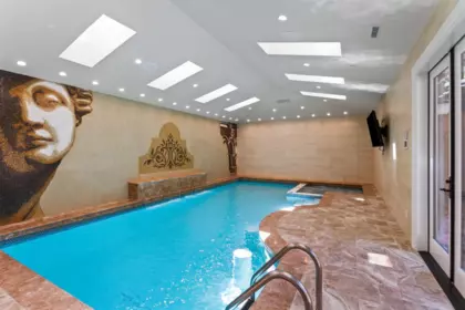 Swimming Pool Photo of 4768 W 4th Avenue, Vancouver, BC