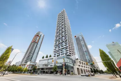 2104 6000 Mckay Avenue, Burnaby, BC, Burnaby — Apartment/Condo for sale