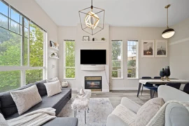 404 10186 155 Street, Surrey, BC