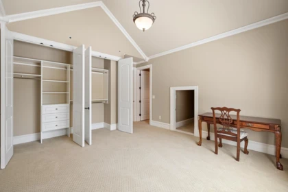 Mudroom Photo of 16235 36a Avenue, Surrey, BC