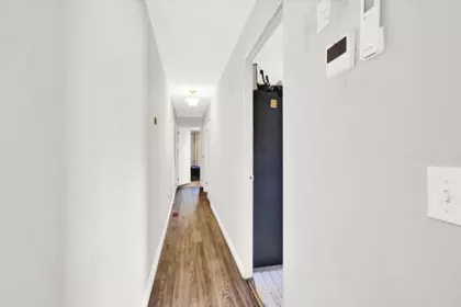 Hallway Photo of 13 27111 Avenue, Langley, BC