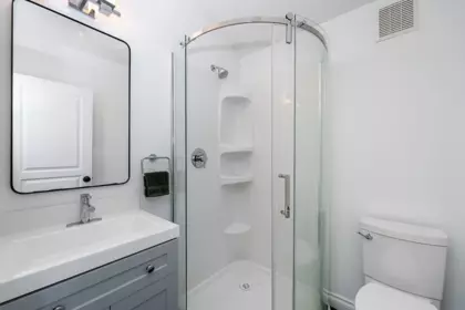 Mudroom Photo of 1258 Jefferson Avenue, West Vancouver, BC