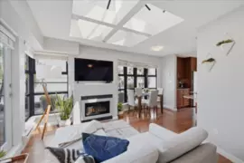 401 3673 W 11th Avenue, Vancouver, BC