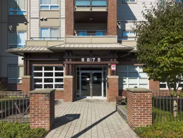 305 6875 Dunblane Avenue, Burnaby, BC, Burnaby — Apartment/Condo for sale
