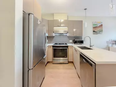 305 6875 Dunblane Avenue, Burnaby, BC, Burnaby — Apartment/Condo for sale