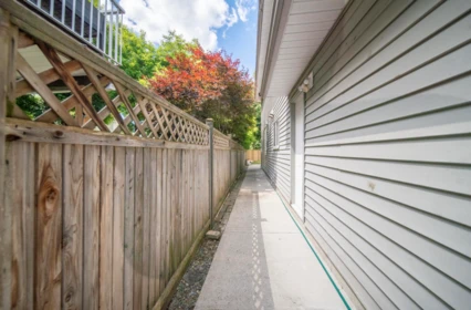 Laundry Room Photo of 3295 273 Street, Langley, BC