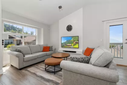 Family Room Photo of 62 5700 Jinkerson Road, Chilliwack, BC