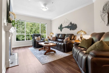 218 2985 Princess Crescent, Coquitlam, BC, Coquitlam — Apartment/Condo for sale
