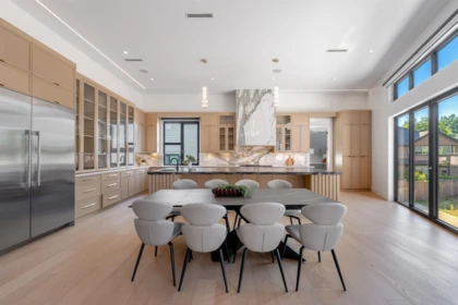 Kitchen Island Photo of 15401 78 Avenue, Surrey, BC