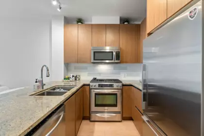 Kitchen Photo of 205 135 W 2nd Street, North Vancouver, BC