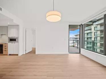 425 755 Harbourside Drive, North Vancouver, BC, North Vancouver — Apartment/Condo for sale