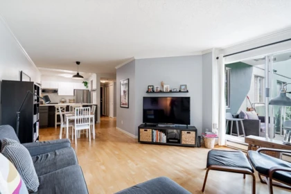303 1510 W 1st Avenue, Vancouver, BC, Vancouver — Apartment/Condo for sale