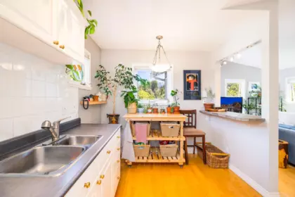 Dining Area Photo of 303 1528 Bowser Avenue, North Vancouver, BC