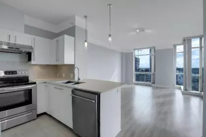 Dining Area Photo of 1704 13399 104 Avenue, Surrey, BC