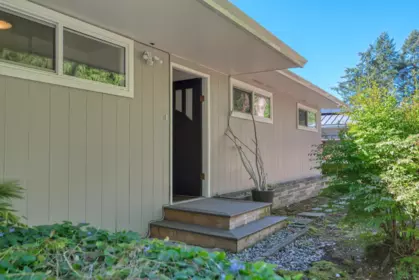 Outdoor Patio Photo of 6833 Sunshine Coast Highway, Sechelt, BC