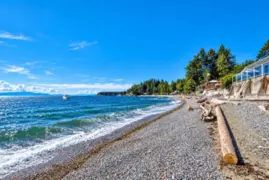 6833 Sunshine Coast Highway, Sechelt, BC