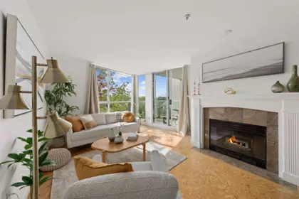 409 8430 Jellicoe Street, Vancouver, BC, Vancouver — Apartment/Condo for sale