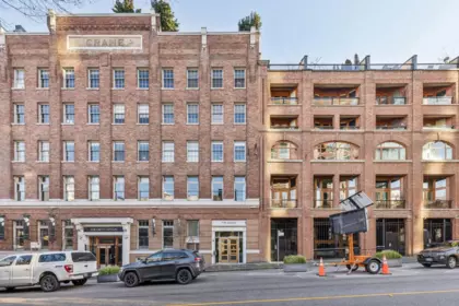 Hot Tub / Spa Photo of 206 546 Beatty Street, Vancouver, BC
