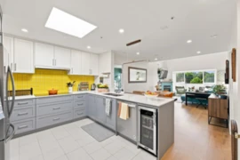 412 3480 Main Street, Vancouver, BC