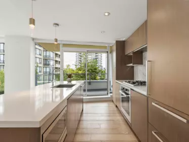 Kitchen Island Photo of 603 9099 Cook Road, Richmond, BC