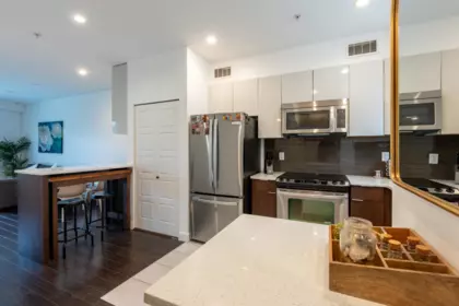 Kitchen Photo of 2118 Eton Street, Vancouver, BC