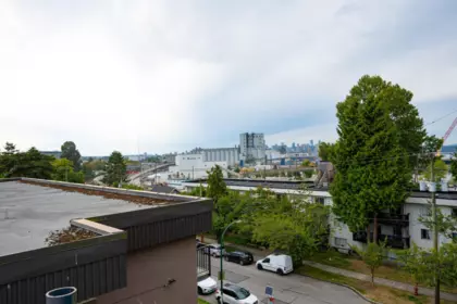 Outdoor Deck Photo of 2118 Eton Street, Vancouver, BC