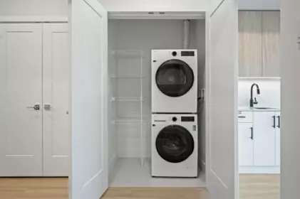 Walk-In Closet Photo of 208 34385 Gladys Avenue, Abbotsford, BC