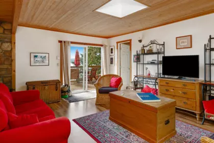 Dining Area Photo of 250 Leighton Lane, Mayne Island, BC