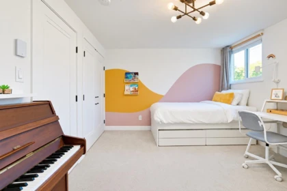 Basement Recreation Room Photo of 2372 Maple Street, Vancouver, BC