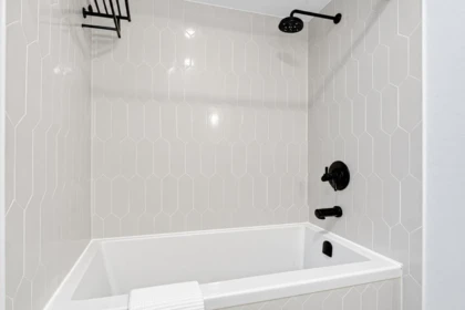 Walk-In Closet Photo of 2372 Maple Street, Vancouver, BC