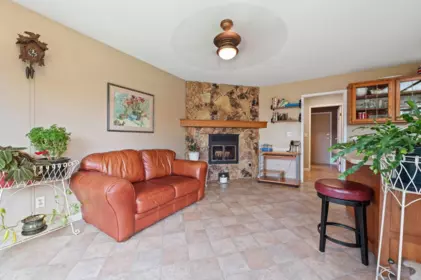 Family Room Photo of 11523 Bonson Road, Pitt Meadows, BC