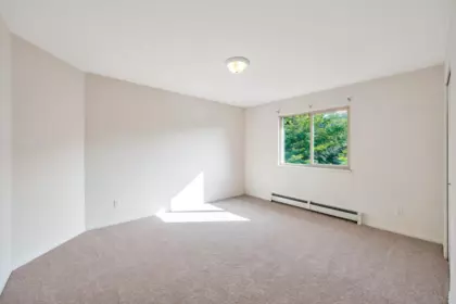 Swimming Pool Photo of 20711 90a Avenue, Langley, BC