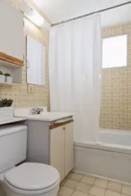 Primary Bathroom Photo of 443 E 7th Street, North Vancouver, BC