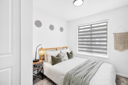 Garage Interior Photo of 4 16357 15 Avenue, Surrey, BC