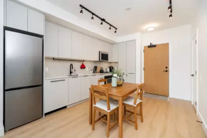 603 3055 Murray Street, Port Moody, BC, Port Moody — Apartment/Condo for sale
