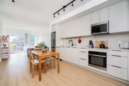 603 3055 Murray Street, Port Moody, BC, Port Moody — Apartment/Condo for sale
