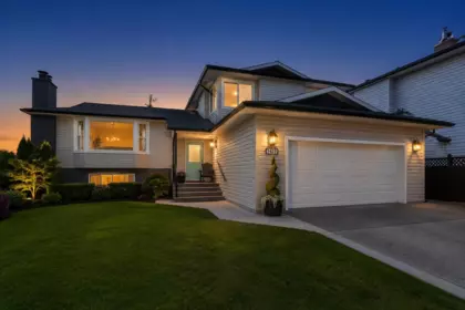 1429 133a Street, Surrey, BC, Surrey — Single Family Residence for sale