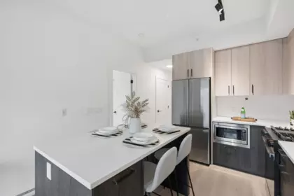 106 1100 Clarke Road, Vancouver, BC, Vancouver — Apartment/Condo for sale