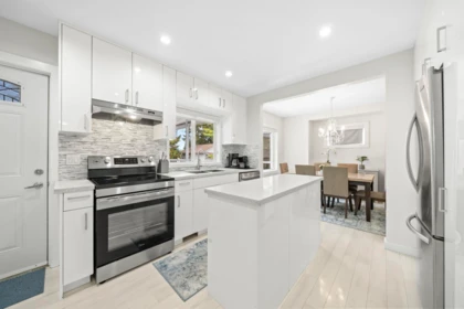 Pantry Photo of 413 Seventh Avenue, New Westminster, BC