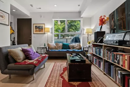 Dining Area Photo of 156 W Woodstock Avenue, Vancouver, BC