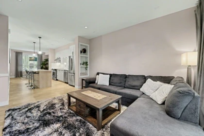 Dining Area Photo of 8 1708 King George Boulevard, Surrey, BC