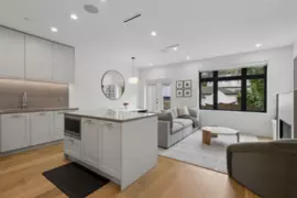 1014 E 16th Avenue, Vancouver, BC