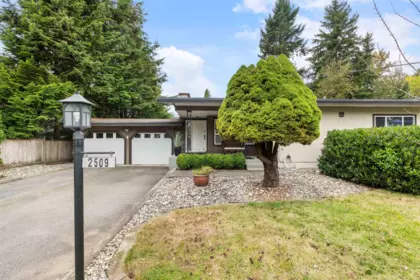 2509 Alderview Street, Abbotsford, BC, Abbotsford — Single Family Residence for sale