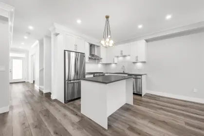 2134 128 Street, Surrey, BC, Surrey — Half Duplex for sale